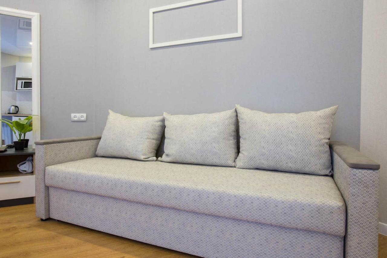 New Studio In The City Center - Mykoly Khvylovoho Str 5-2 Harkiv Dış mekan fotoğraf